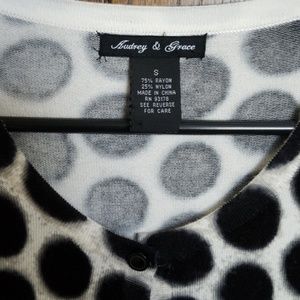 Audrey & Grace Sweaters - Audrey & Grace Black and White Cardigan Audrey & Grace Sweaters - Audrey & Grace Black and White Cardigan